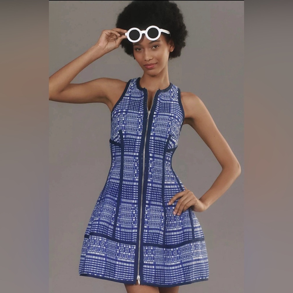 Anthropologie Sleeveless Sculpted Mini Dress Size 0 Blue Motif Fit & Flare NEW